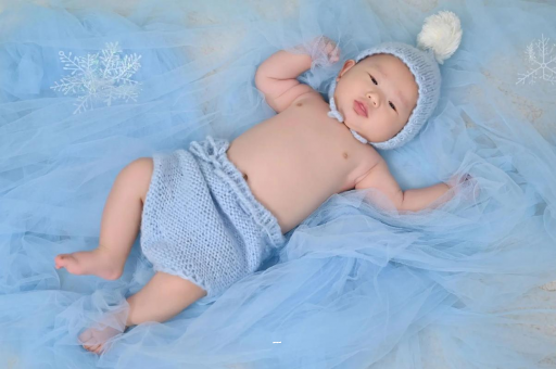 固始摸孕妇肚子沾喜气